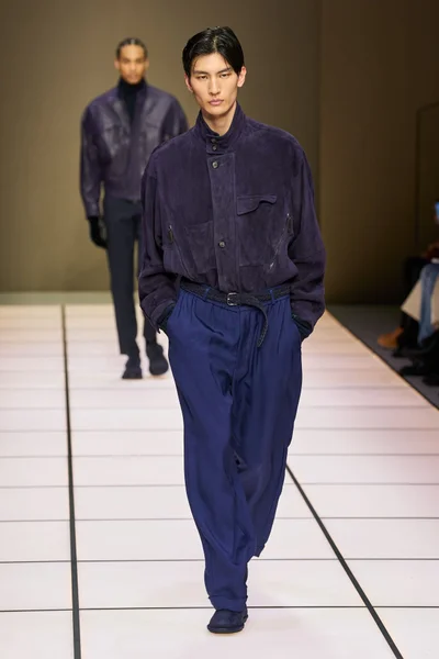 Look 69